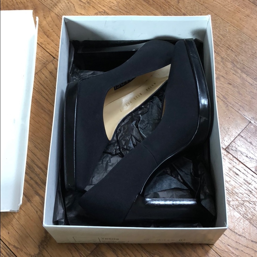 NIB Casadei Black Heels sz 7